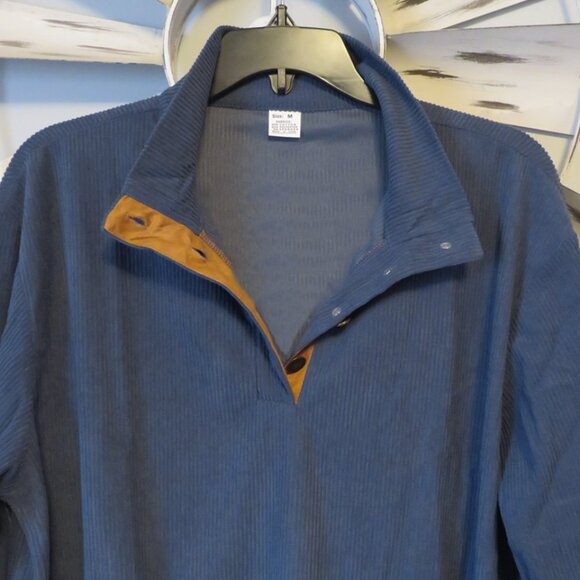 NWOT‎ Blue Lightweight Ribbed Shirt w/Brown Accent Size Medium - Picture 3 of 6